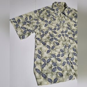 (#15)BAMBOO CAY Tropical Pineapple Print Short Sleeve Button-Up Shirt BLUE/GREEN